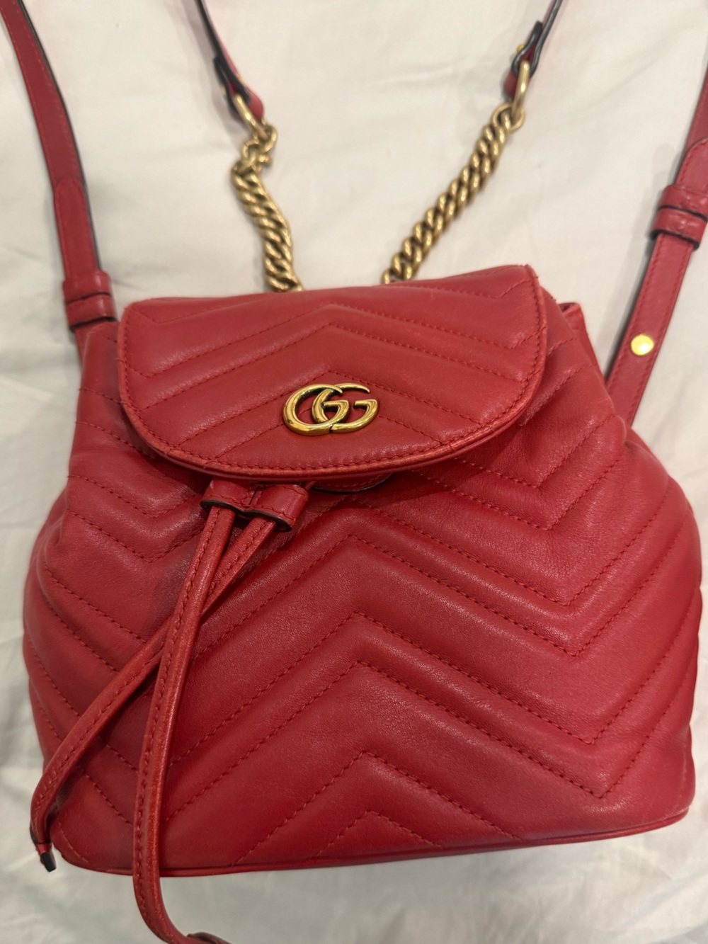 Gucci Red Chevron Quilted Mini Backpack with Gold GG - Picture 4 of 9